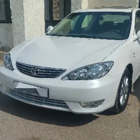 Toyota Camry 2005