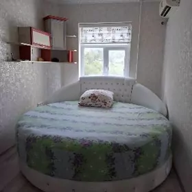 GOUDAN W 3 ETAZ 5 KOMNAT