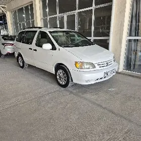 Toyota Sienna 2002
