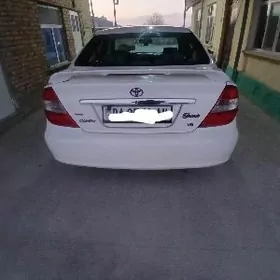 Toyota Camry 2003
