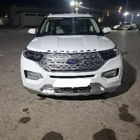 Ford Explorer 2022