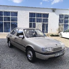 Opel Vectra 1990