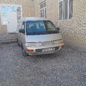 Toyota Hiace 1995