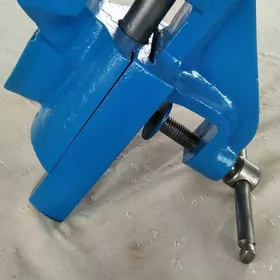 ТИСКИ СРЕДНИЕ