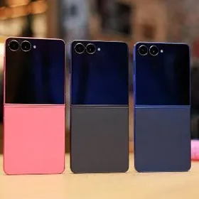 SAMSUNG GALAXY Z FLIP7