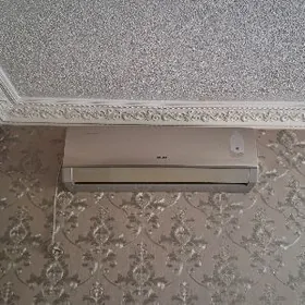 40 кв кондиционер Akira