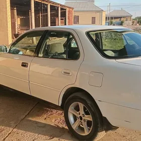 Toyota Camry 1995