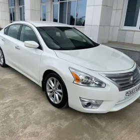 Nissan Altima 2013