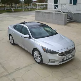 Kia Cadenza 2017