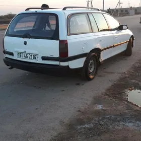 Opel Omega 1996