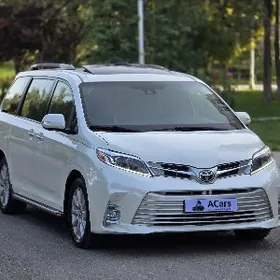 Toyota Sienna 2019