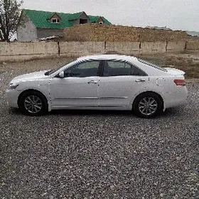 Toyota Camry 2011