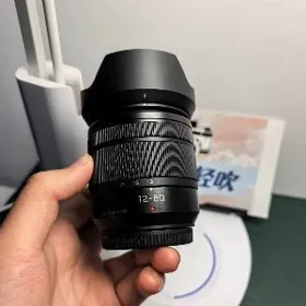 Lumix 12 60