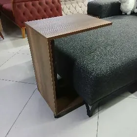 Tigirli źurnal stol.Журнал сто