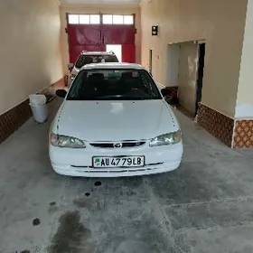 Toyota Corolla 2000