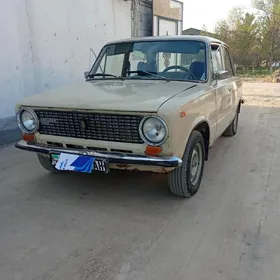 Lada 2104 2002