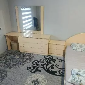 Mebil spalni garnatur