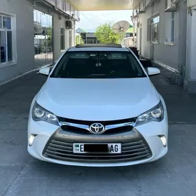 Toyota Camry 2015