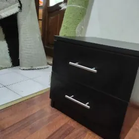 Продаю тумбы