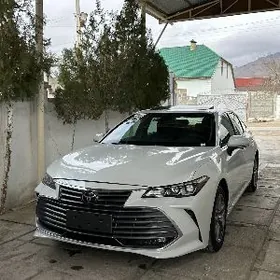 Toyota Avalon 2022