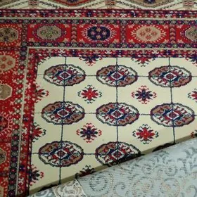 продаю ковер