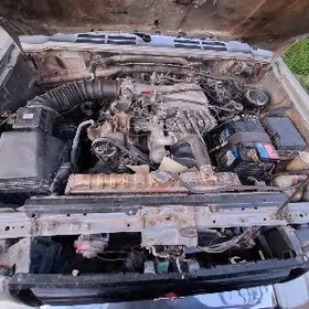 Mitsubishi Pajero 1996