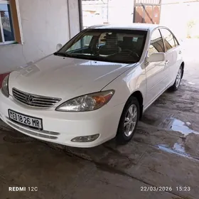 Toyota Camry 2004