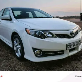 Toyota Camry 2012
