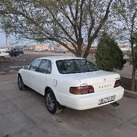 Toyota Camry 1993