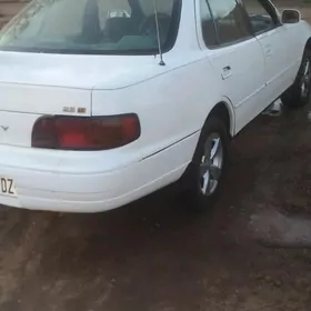 Toyota Camry 1992