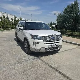 Ford Explorer 2018