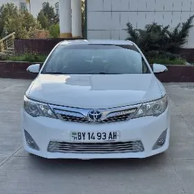 Toyota Camry 2012