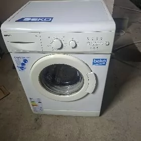 BEKO 5 kg kkr masyn