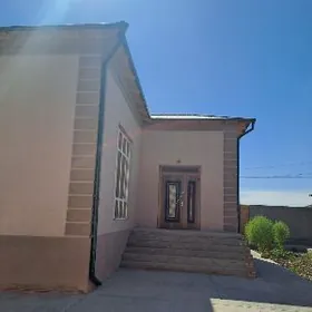 Elitka 30yyl ucaska jay