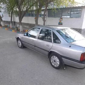 Opel Vectra 1992