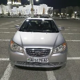 Hyundai Elantra 2010