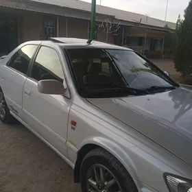 Toyota Camry 2001