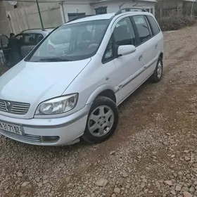 Opel Zafira 2003