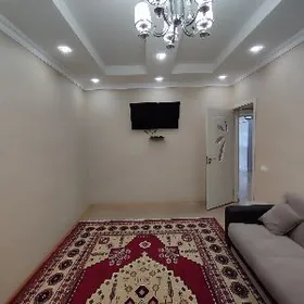 Бахар. 2 комн. 2 этаж.