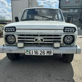 Lada Niva 1982