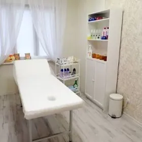 ищу СРОЧНО кабинет салон