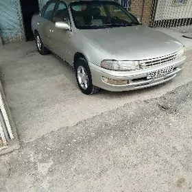 Toyota Carina 1993