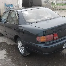 Toyota Camry 1993