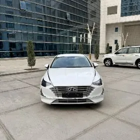 Hyundai Sonata 2020