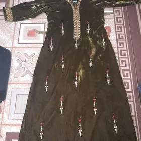 Aýna pombarh köýnek