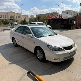 Toyota Camry 2005