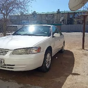 Toyota Camry 1998