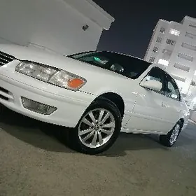 Toyota Camry 2000