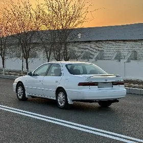 Toyota Camry 1997