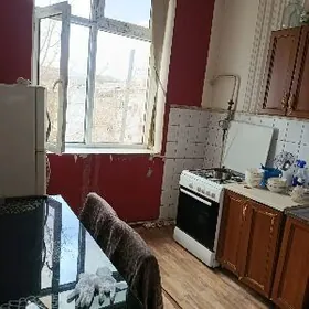 IPOTEKA 3 ETAZ 2KOM RADDOM